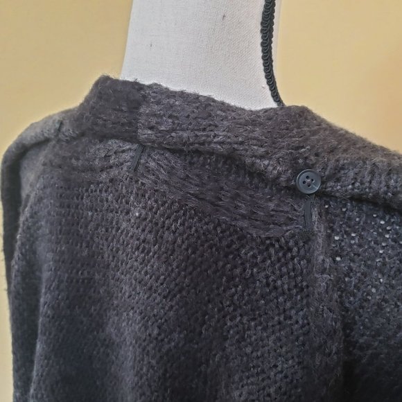 Ombre sweater cardigan with detachable scarf - Picture 3 of 5